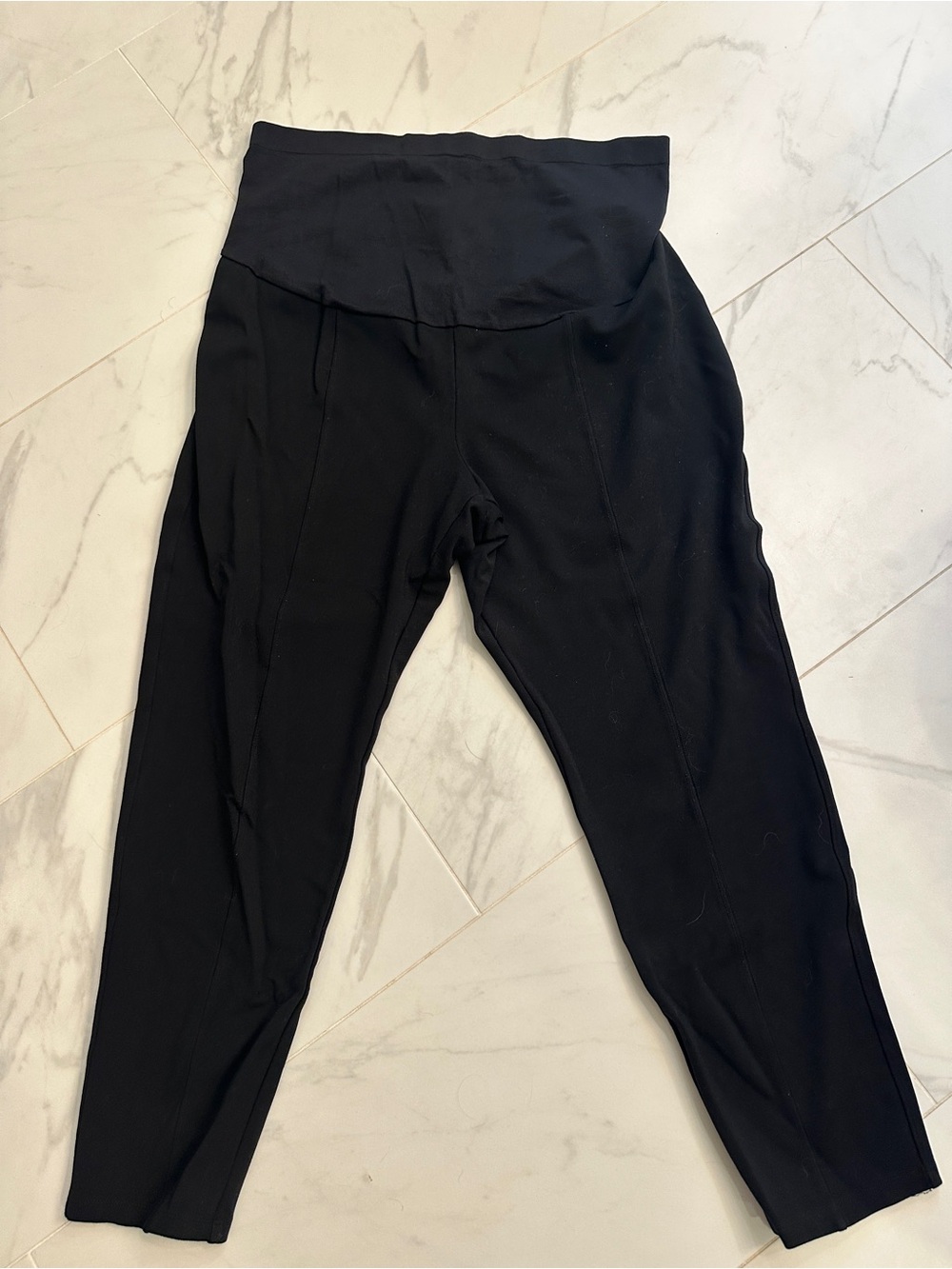 Old Navy Women’s Pleated Black Maternity Leggings - Size XL